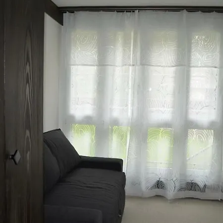 Ferienwohnung Engelberg شقة *